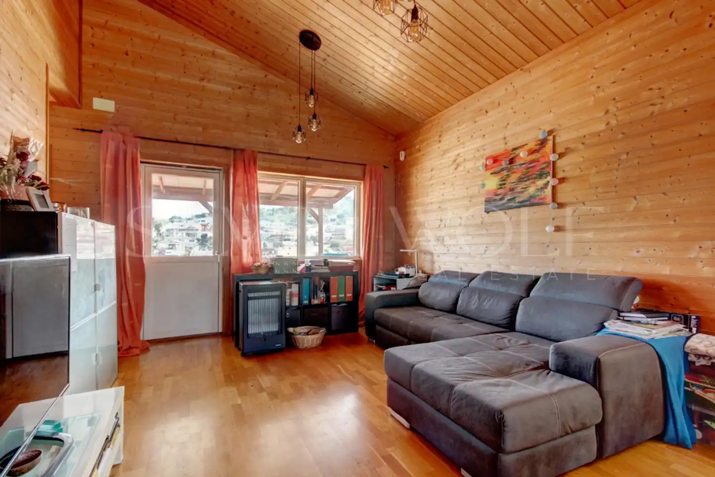 Living room of Houses for sale in Sant Boi de Llobregat  with Private garden, Parquet flooring and Terrace