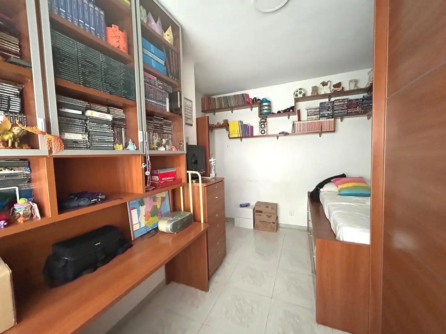 Bedroom of Flat for sale in Barcelona  with Furnished, Oven and Balcony