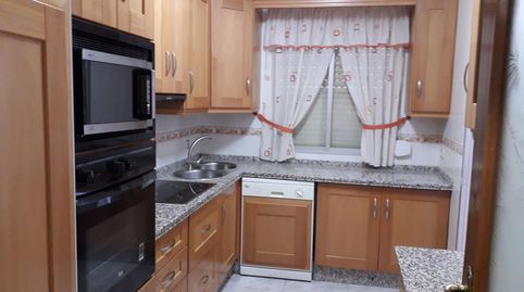 Foto 2 de Piso de alquiler en El Carmen - La Barrera, Lucena