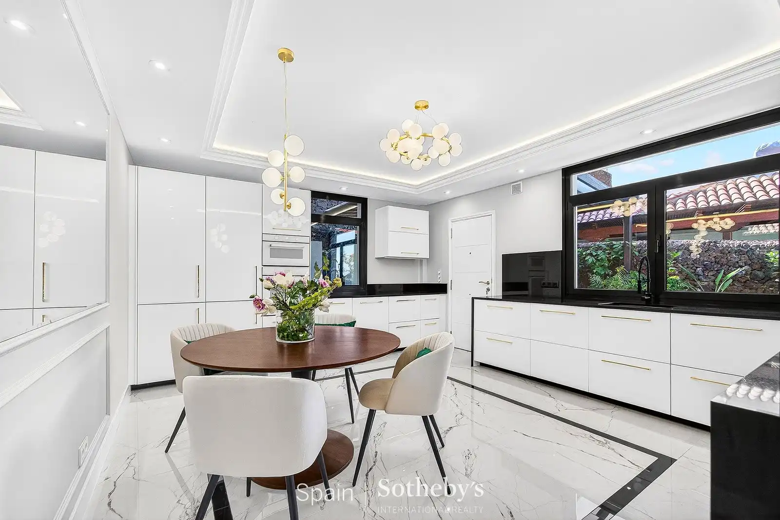 Cocina de Casa o chalet en venta en Adeje con Aire acondicionado, Terraza y Trastero
