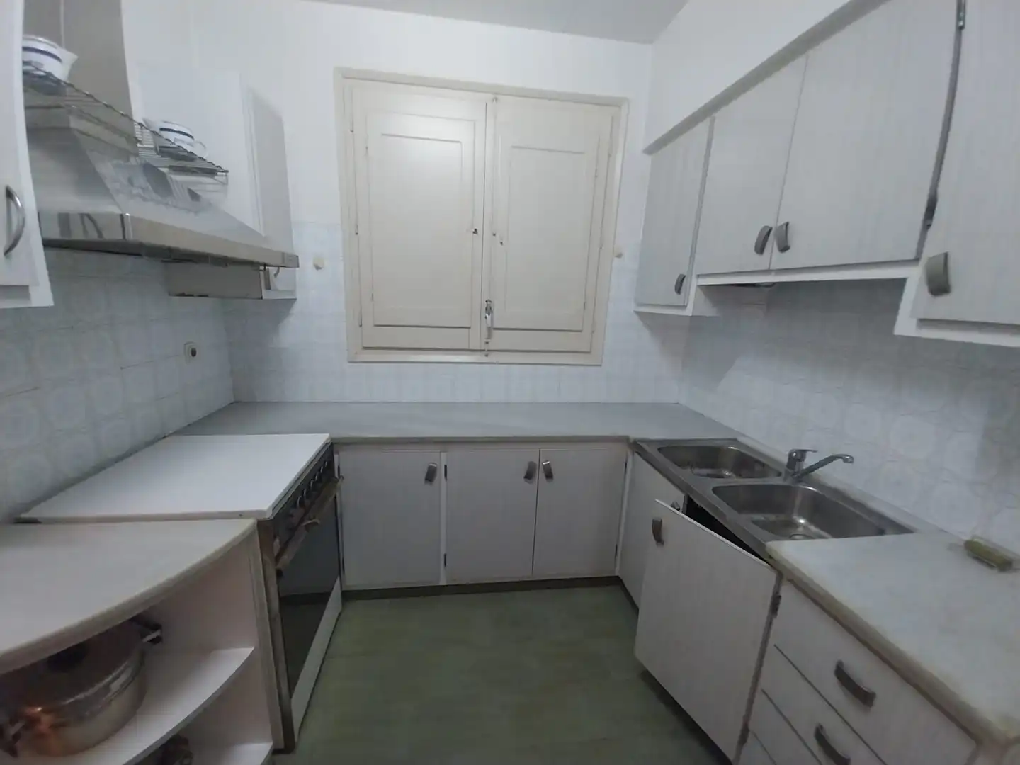 Cocina de Casa adosada en venta en Bellcaire d'Empordà con Trastero y Amueblado