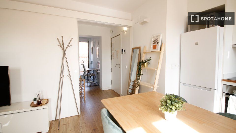 Flat to rent in El Poble Sec - Parc de Montjuïc