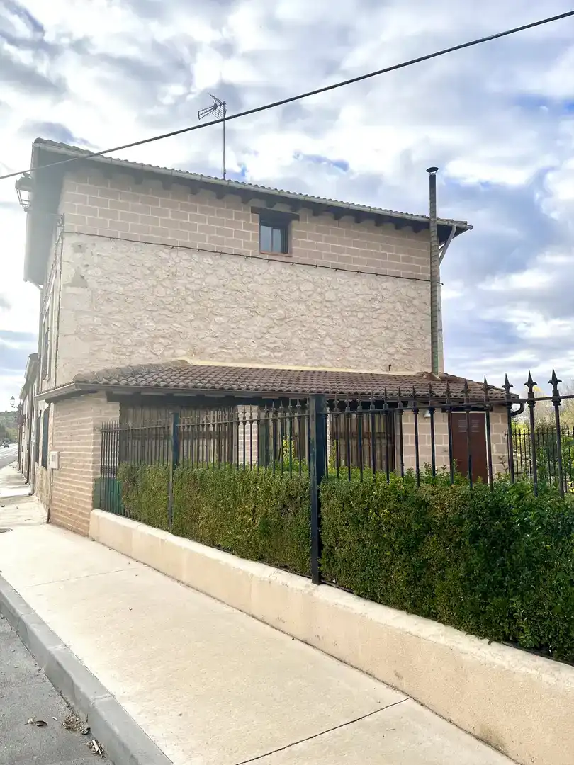 Vista exterior de Casa o chalet en venta en Milagros