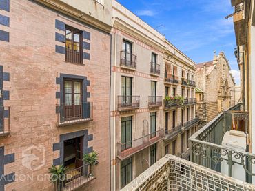 Wohnung mit Balkon zum Verkauf in Carrer del Carme