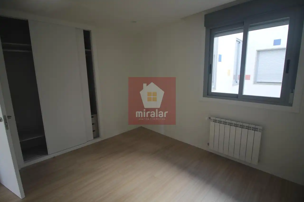 Habitación de Piso en venta en Salvaterra de Miño con Calefacción y Trastero