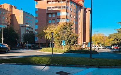 Exterior view of Flat for sale in Cáceres Capital  with Air Conditioner, Terrace and Storage room