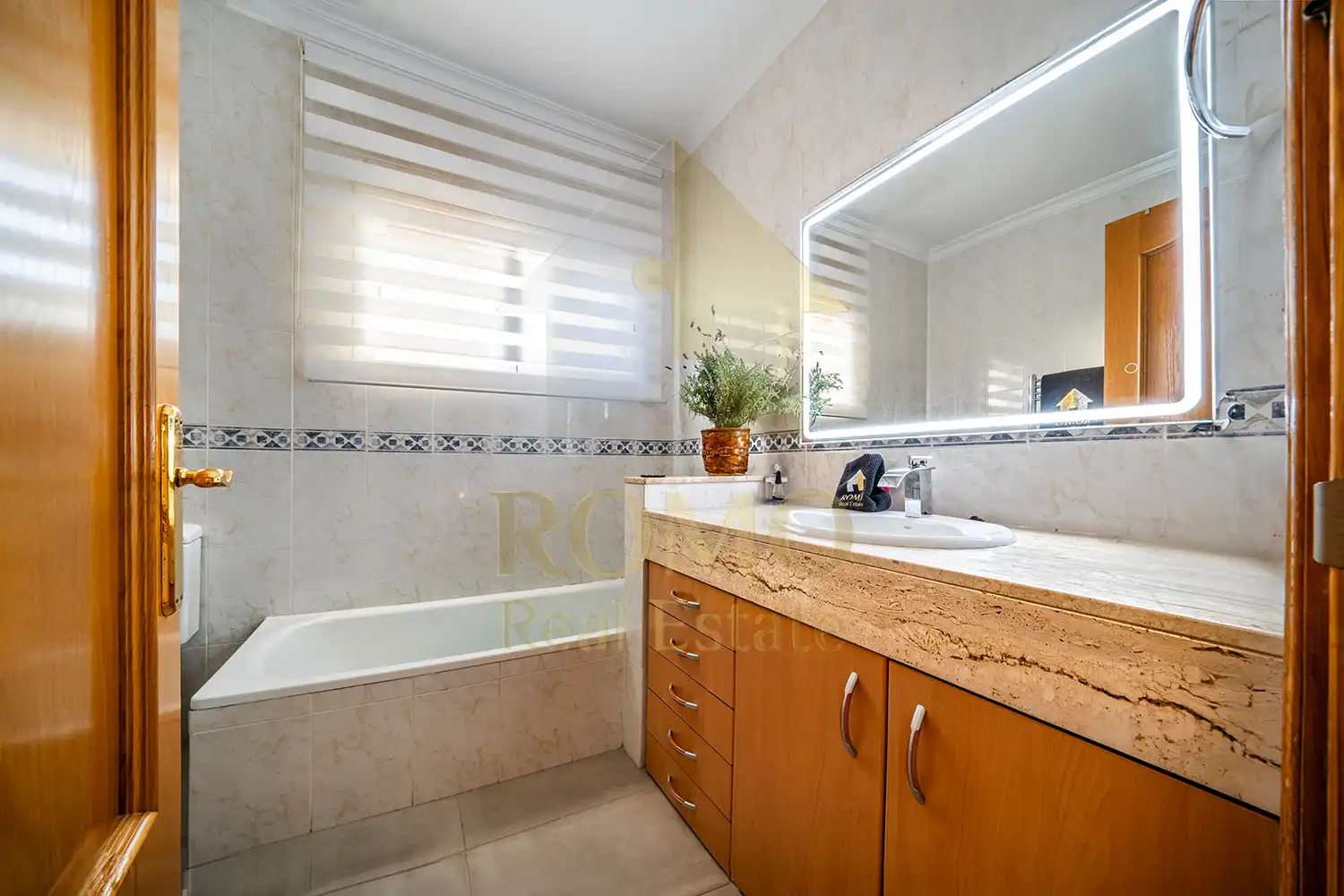 Baño de Casa o chalet en venta en L'Ametlla del Vallès con Aire acondicionado, Calefacción y Jardín privado