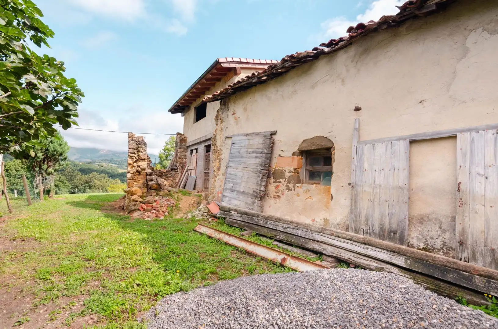 Casa rústica amb jardí en venda a Lugar Villar de Guergu 75, imagen 15