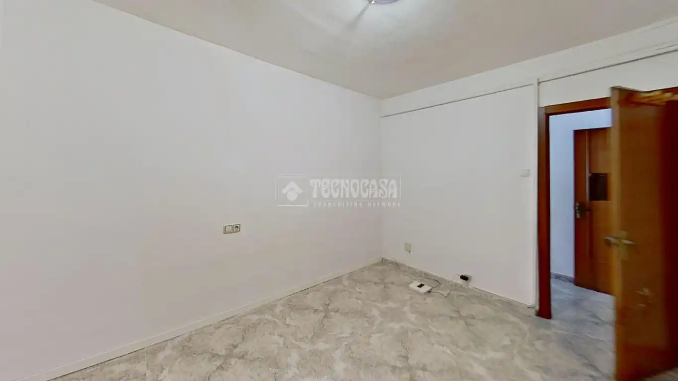 Piso en venta en Manresa con Calefacción