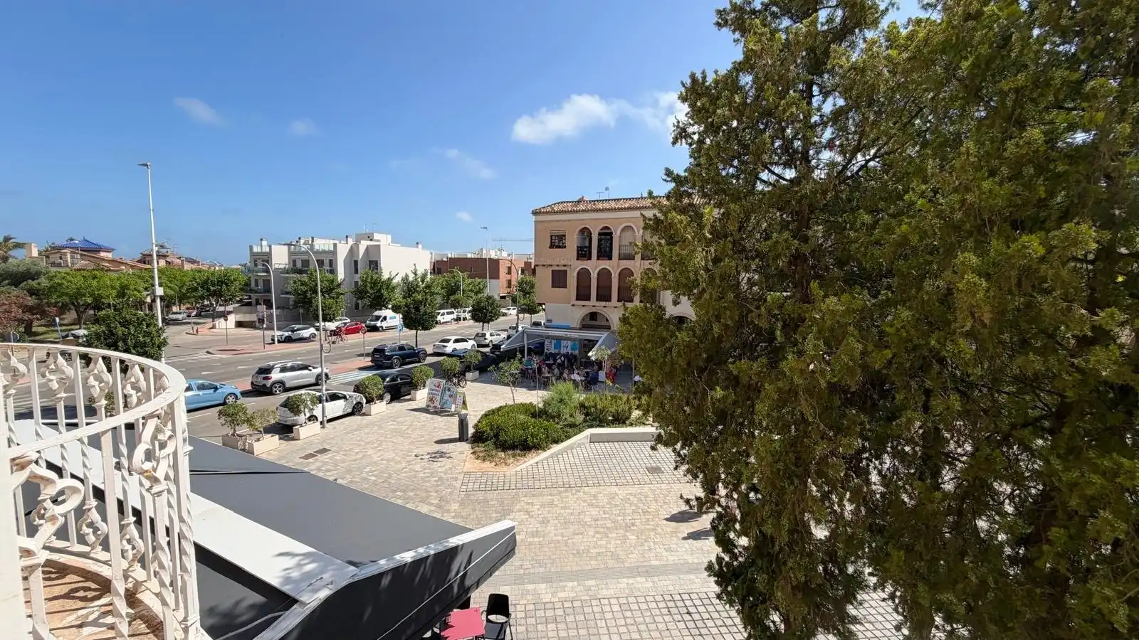 Vista exterior de Piso en venta en Los Alcázares con Piscina, Amueblado y Horno