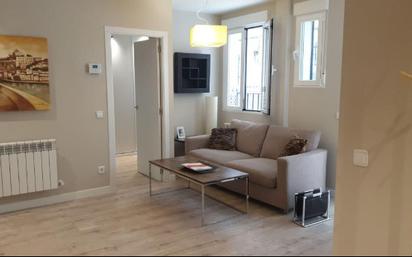 Living room of Flat for sale in  Madrid Capital  with Air Conditioner, Heating and Terrace