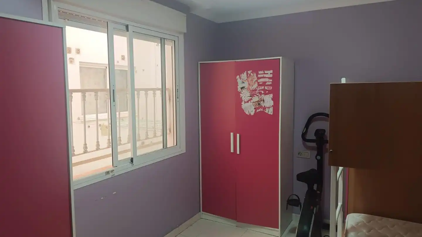 Habitación de Piso en venta en Melilla