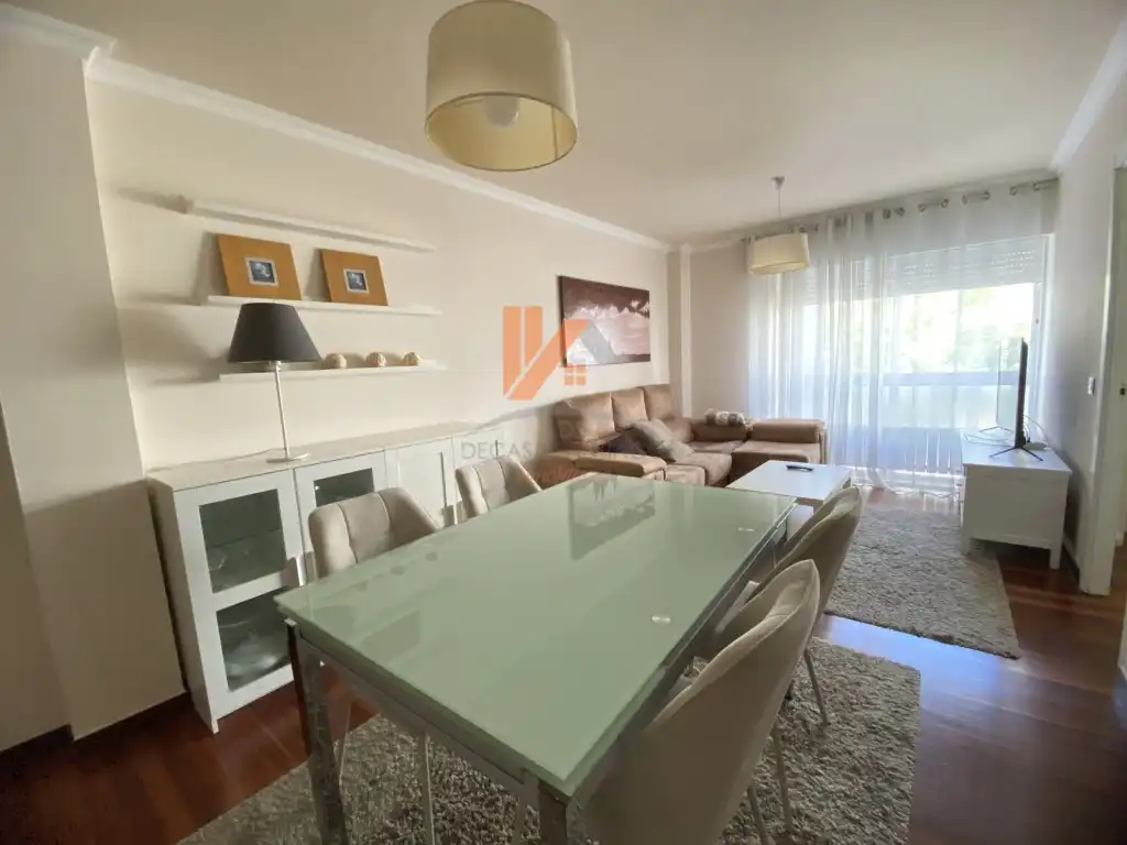 Flat for rent in Rua Feans, Campus Sur - Santa Marta