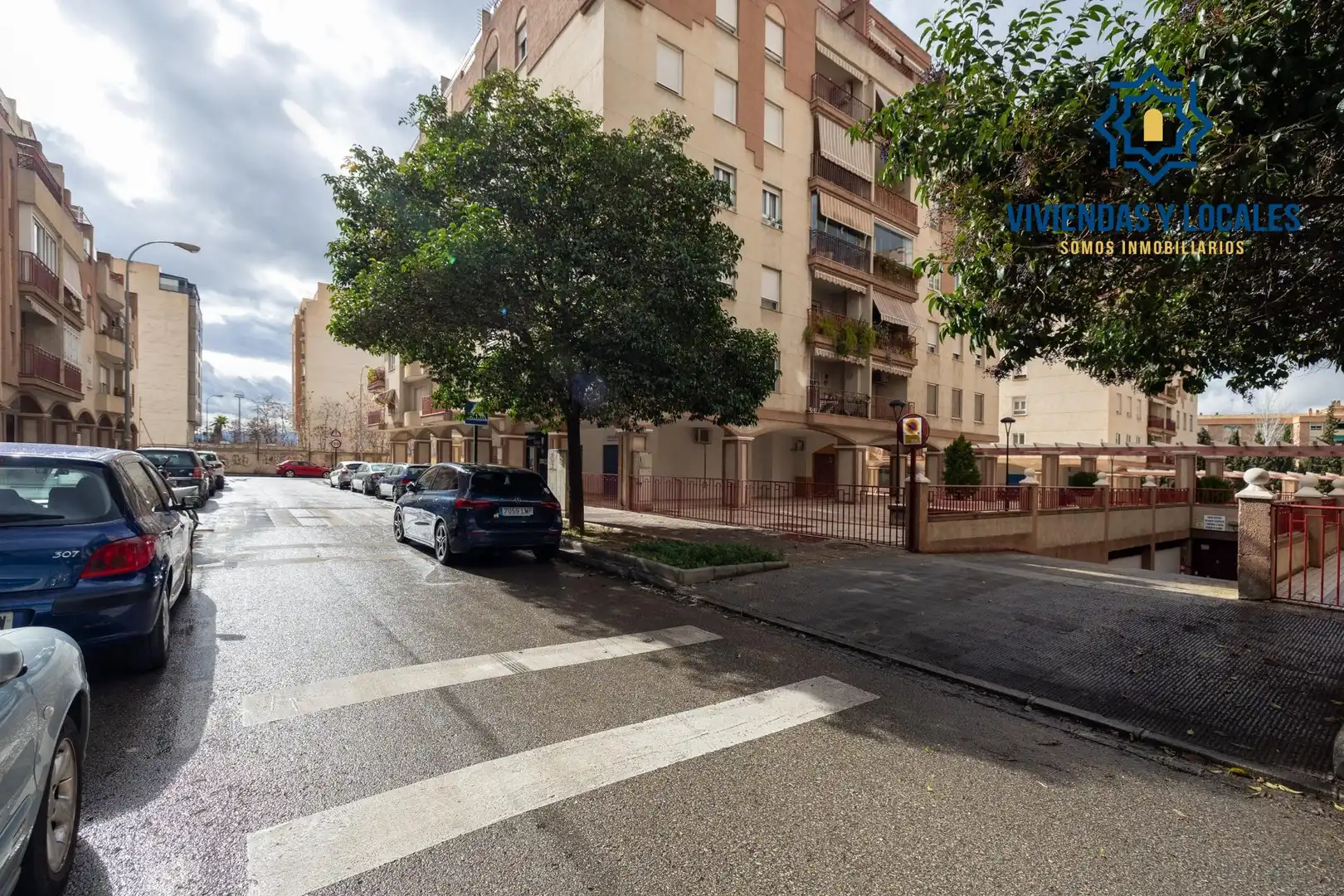 Vista exterior de Garaje en venta en Granada