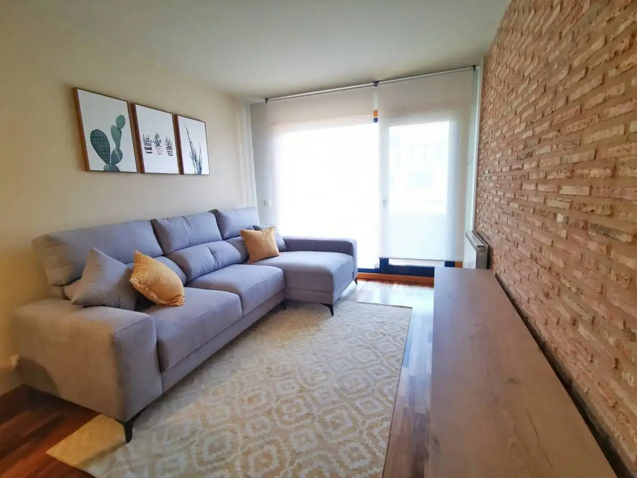 Flat for rent in Calle rosalia de castro, Salvaterra de Miño
