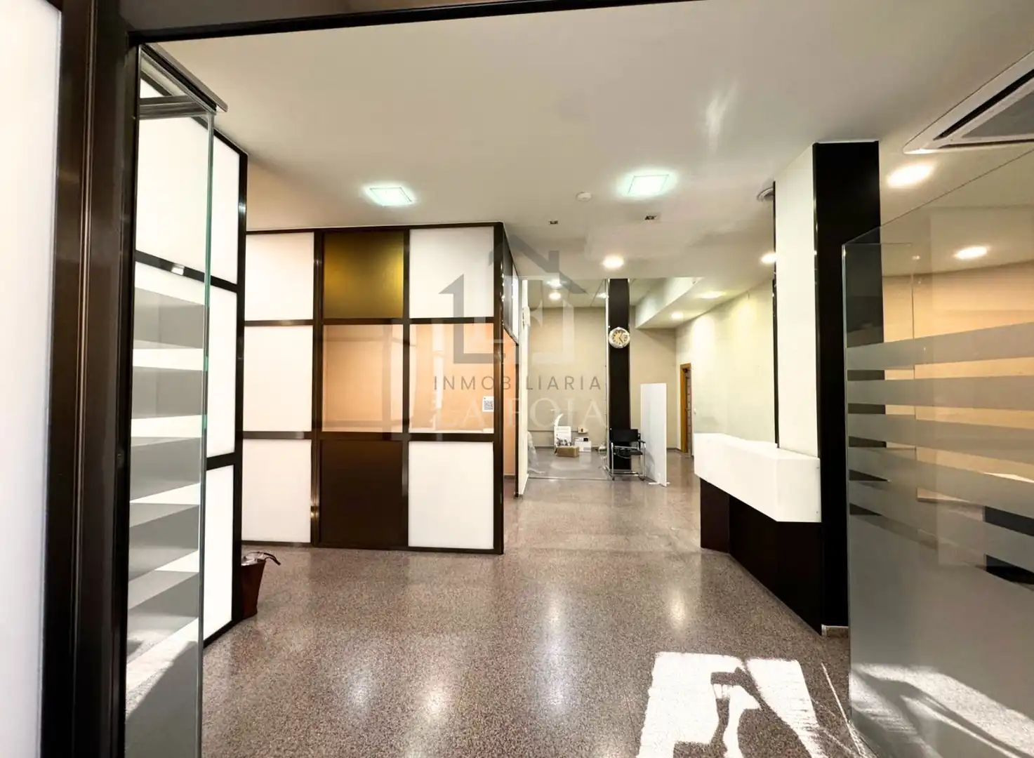 Local comercial de lloguer a Carrer Ramón y Cajal 7, imagen 4