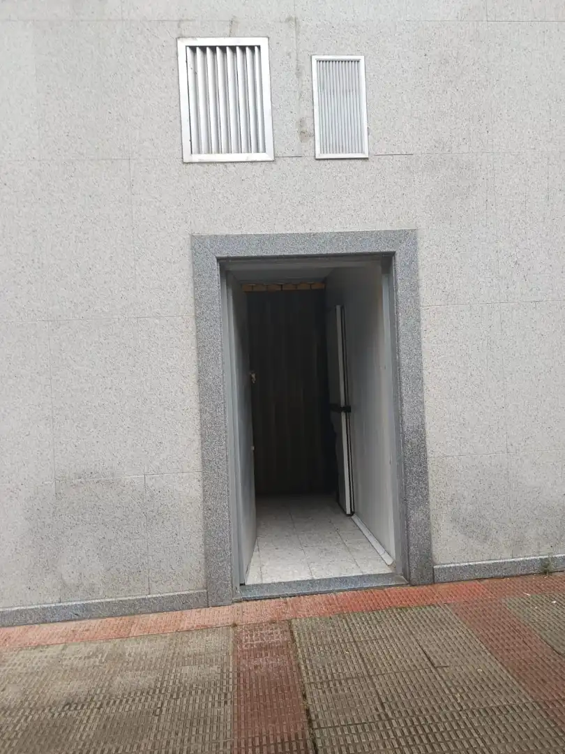 Local en venta en  Logroño con Amueblado