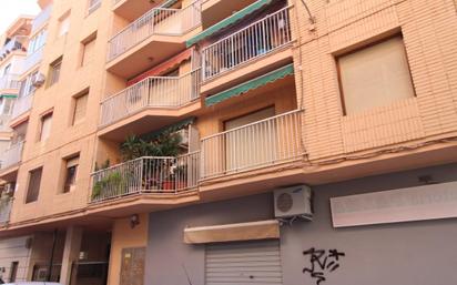 Vista exterior de Apartament en venda en Torrevieja amb Terrassa