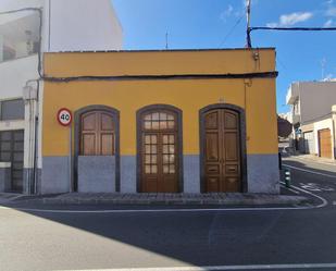 Vista exterior de Casa o xalet en venda en Arucas