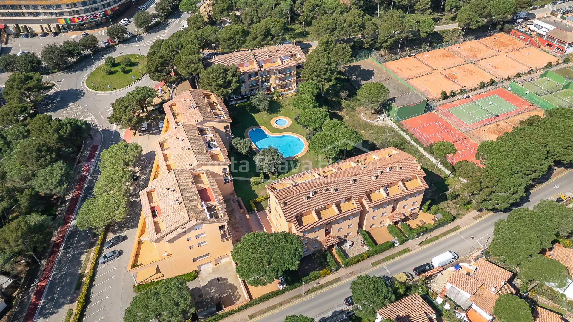 Vista exterior de Apartamento en venta en Pals con Terraza, Piscina y Horno