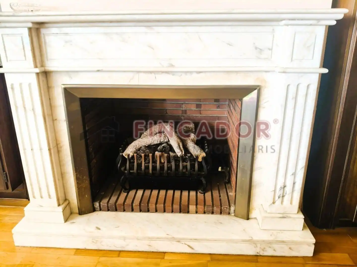Sala de estar de Piso en venta en Barcelona con Calefacción y Parquet
