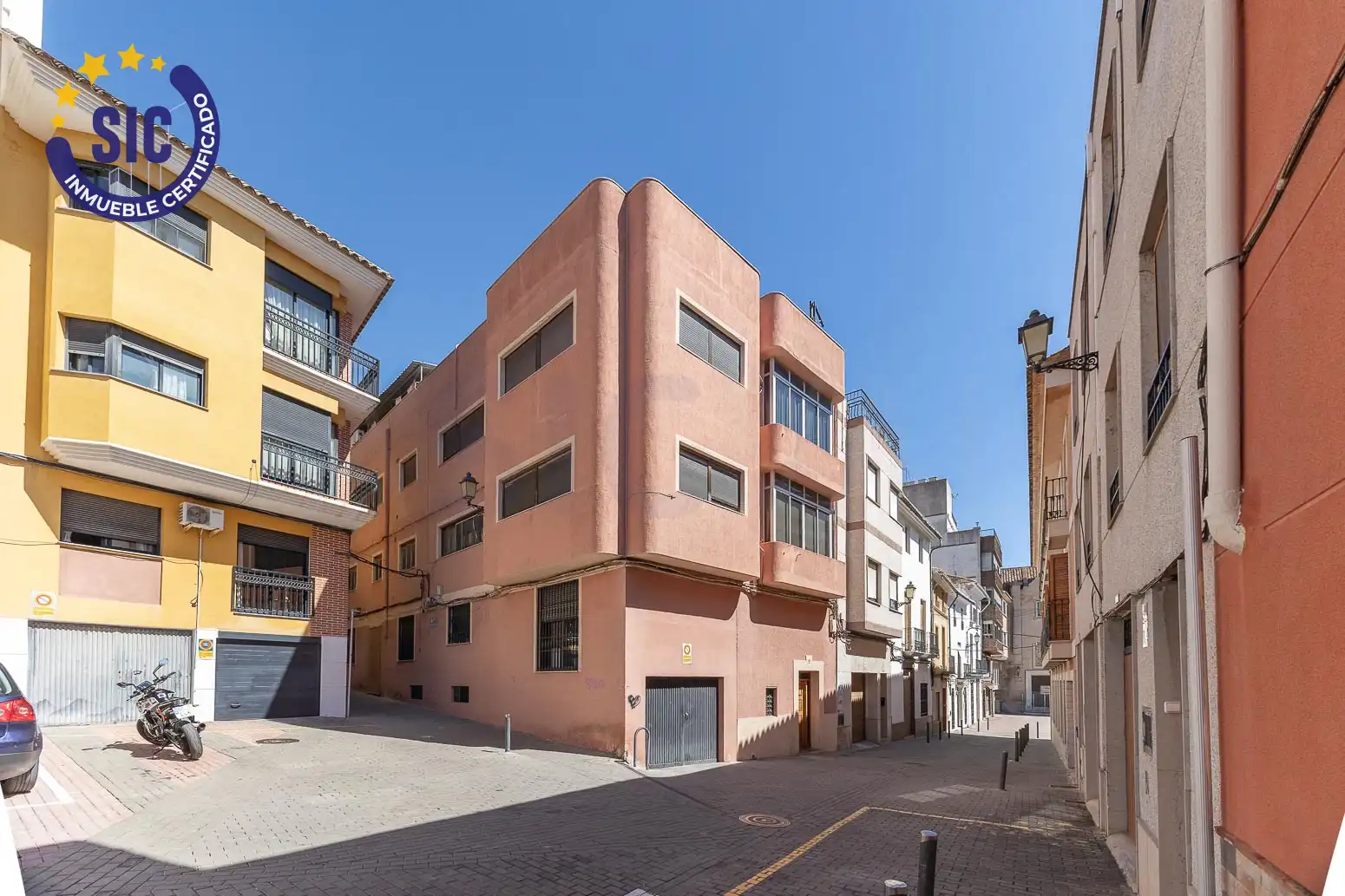Vista exterior de Piso en venta en Tavernes de la Valldigna con Aire acondicionado, Terraza y Trastero