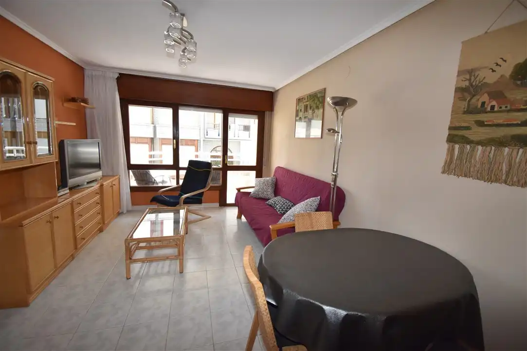 Wohnzimmer von Erdgeschoss zur Miete in Noja mit Terrasse, Möbliert und Gemeinschaftspool
