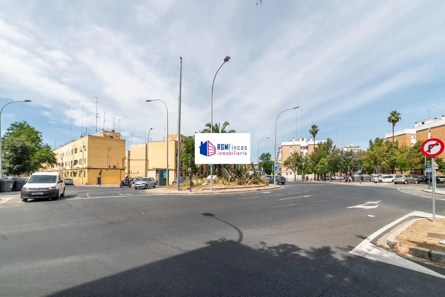 Exterior view of Flat for sale in Sevilla