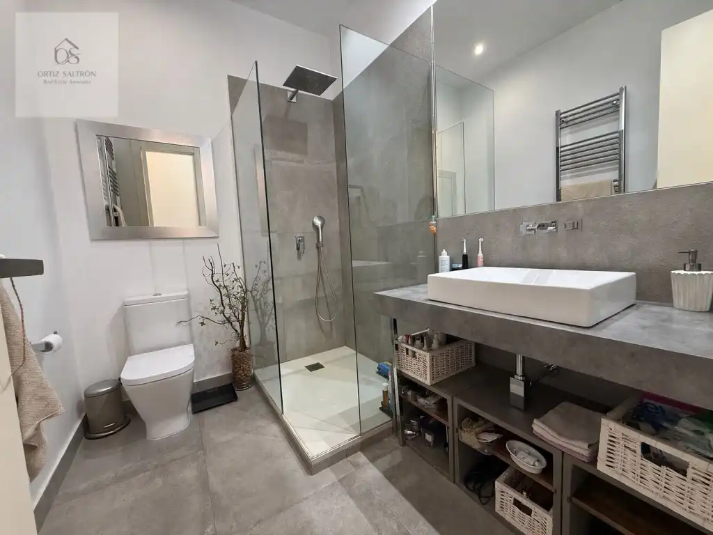 Baño de Piso en venta en Madrid con Aire acondicionado