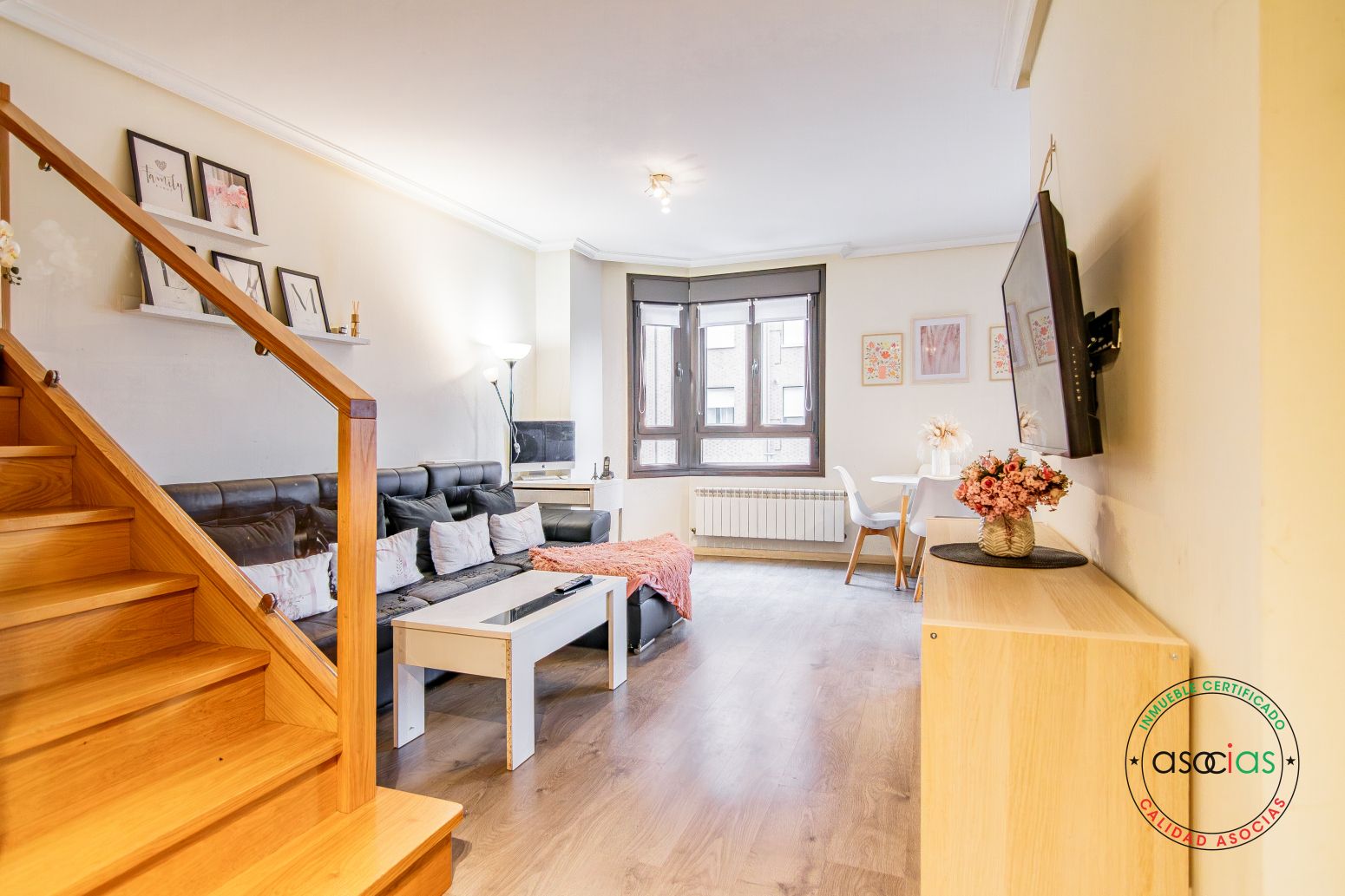 Living room of Flat for sale in Gijón   with Heating and Private garden