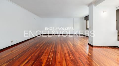 Foto 3 de Apartament en venda a Plaza España - Corte Inglés, Pontevedra