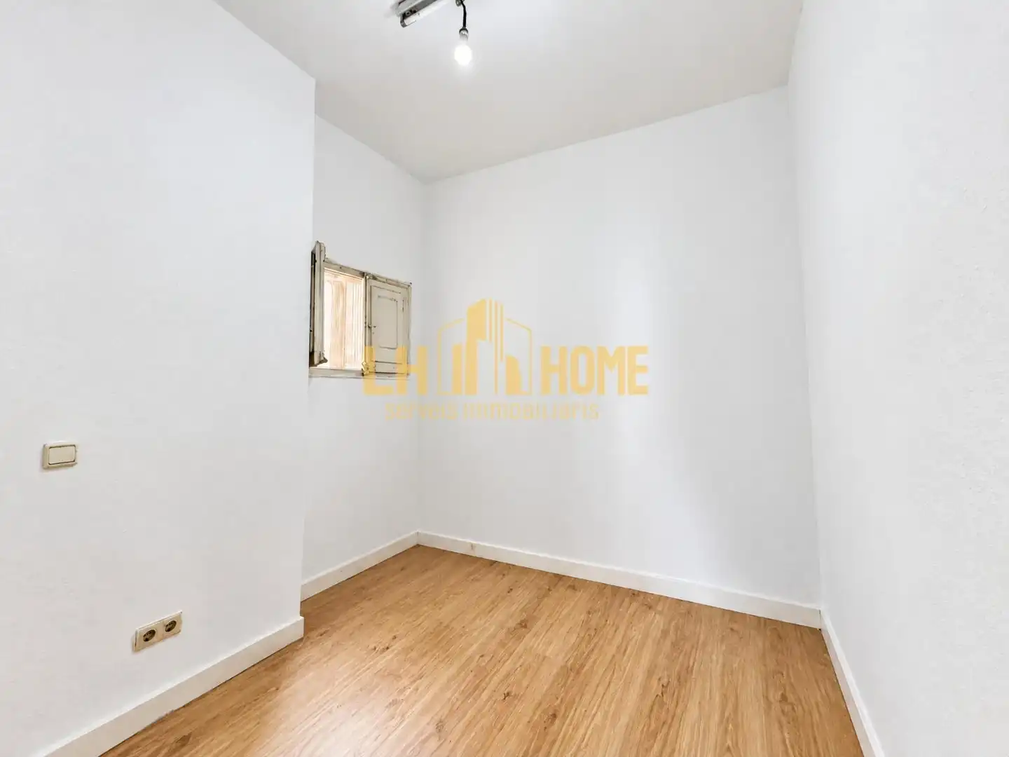 Penthouse for sale in Carrer Carrer Jardí, imagen 4