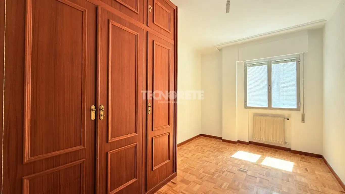 Habitación de Piso en venta en Guadalajara con Calefacción, Parquet y Terraza