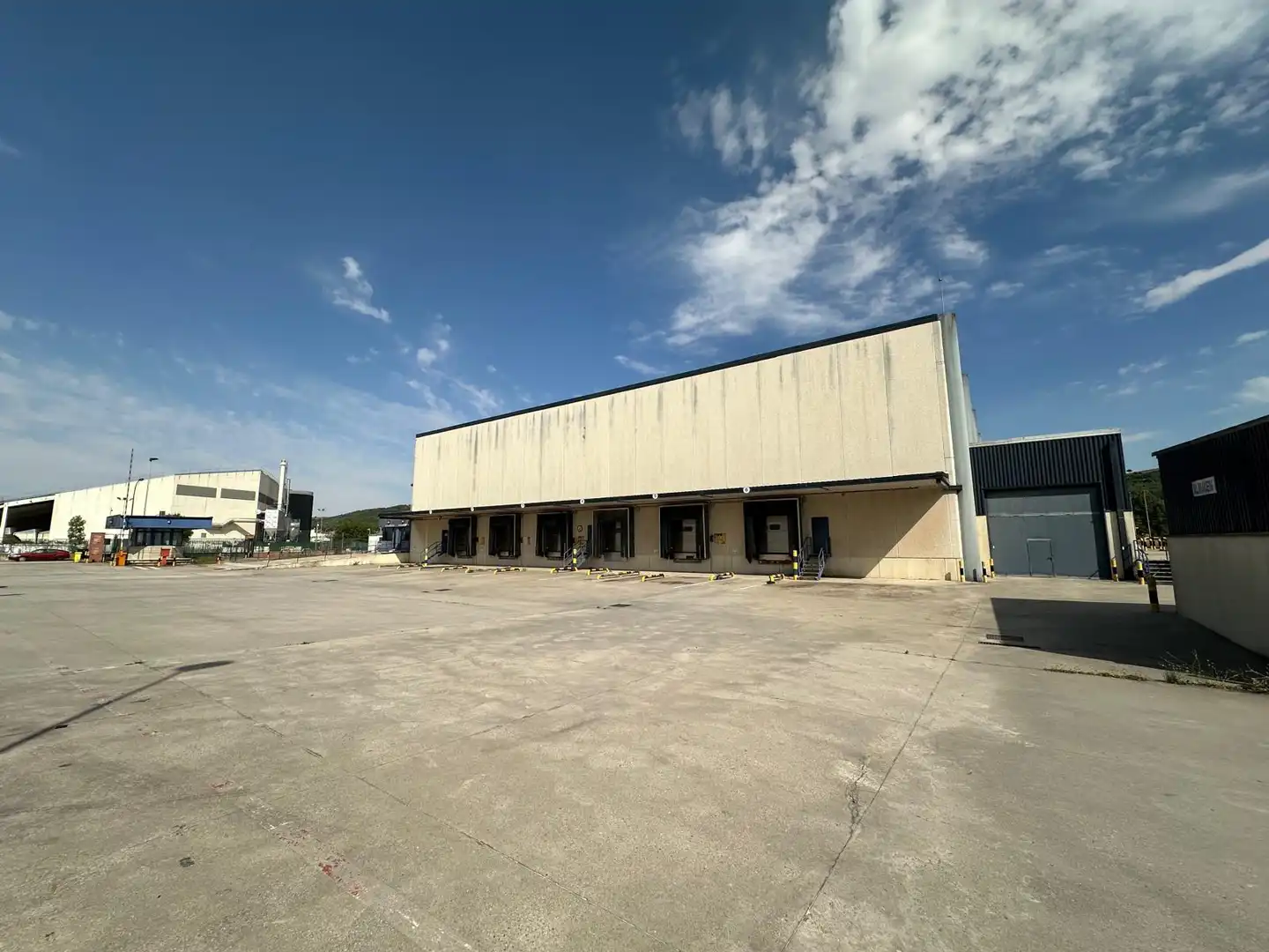 Nau industrial de lloguer a Calle Merindad de Ubierna, imagen 24