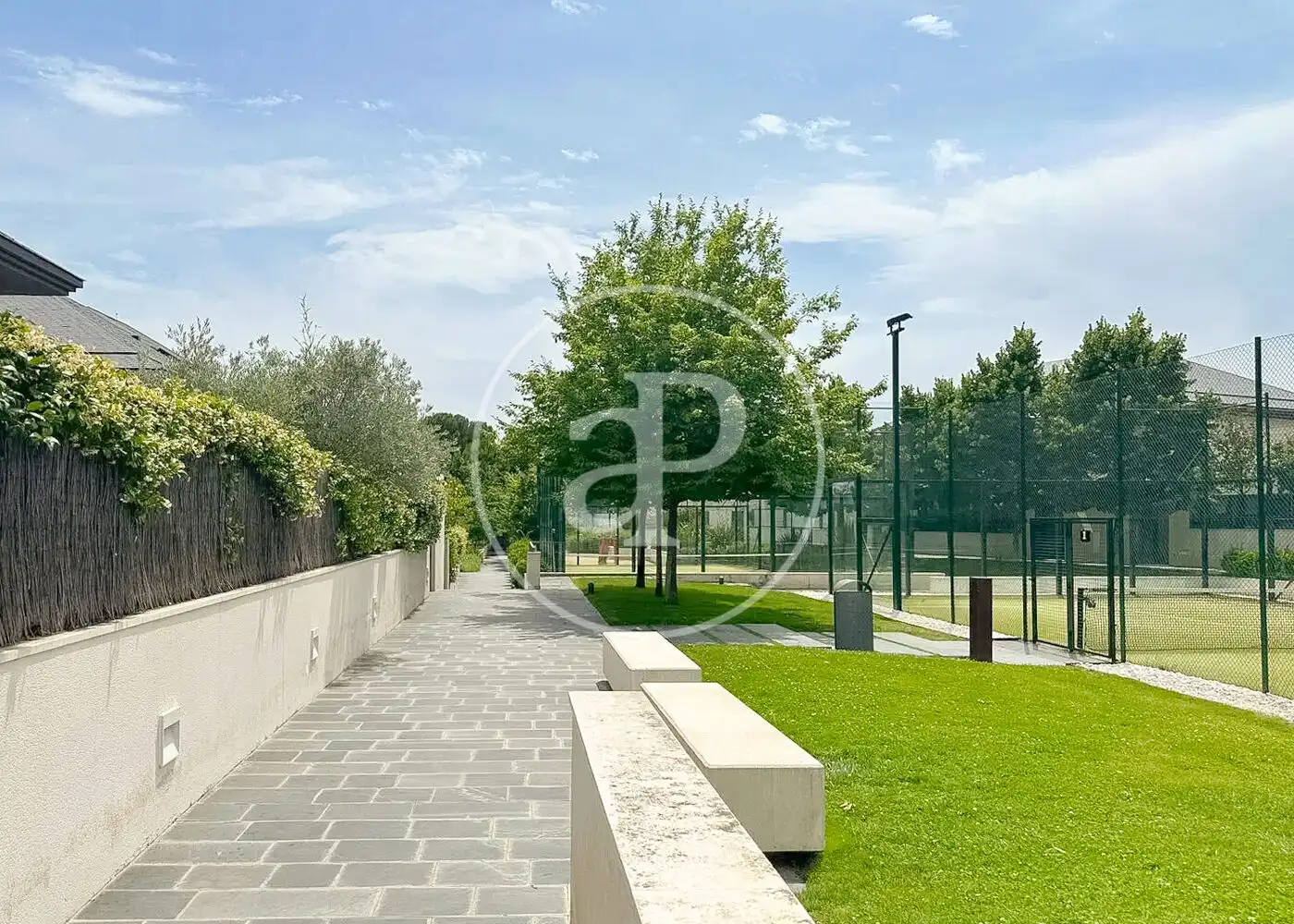 Exterior view of Houses for sale in Boadilla del Monte  with Air Conditioner, Heating and Private garden