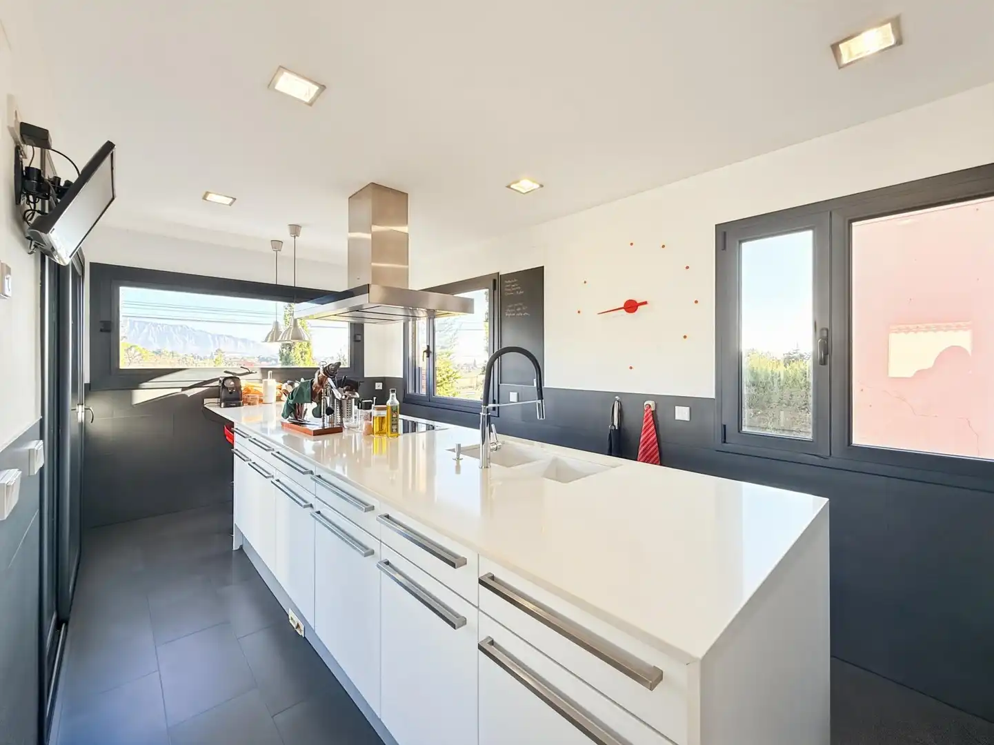 Kitchen of Houses for sale in Piera  with Air Conditioner, Heating and Terrace