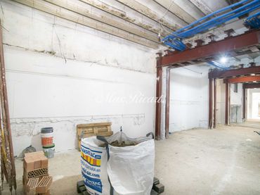 Local comercial en venta en Ciutat Vella