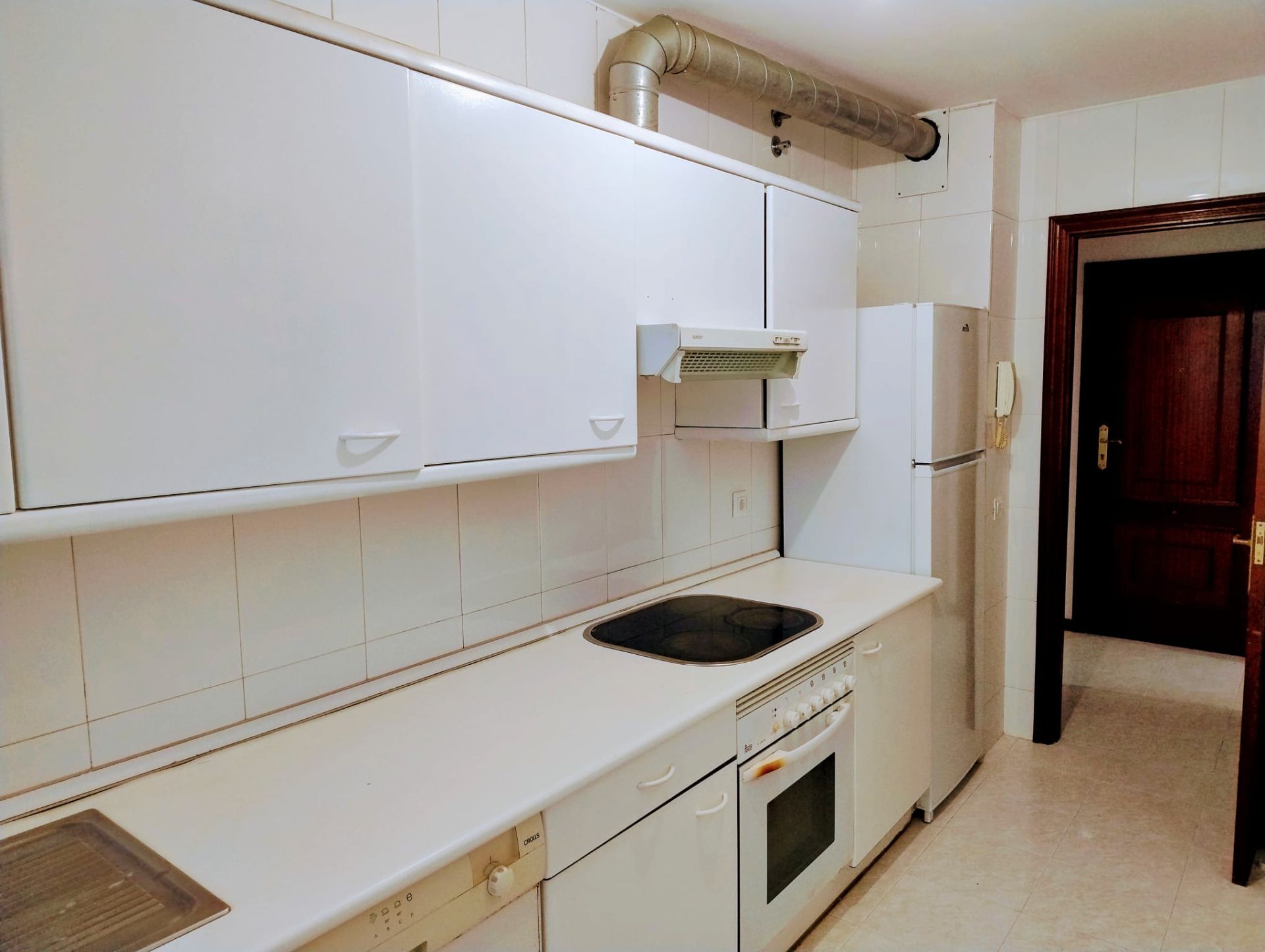 Cuina de Pis en venda en Ames amb Calefacció, Traster i Forn