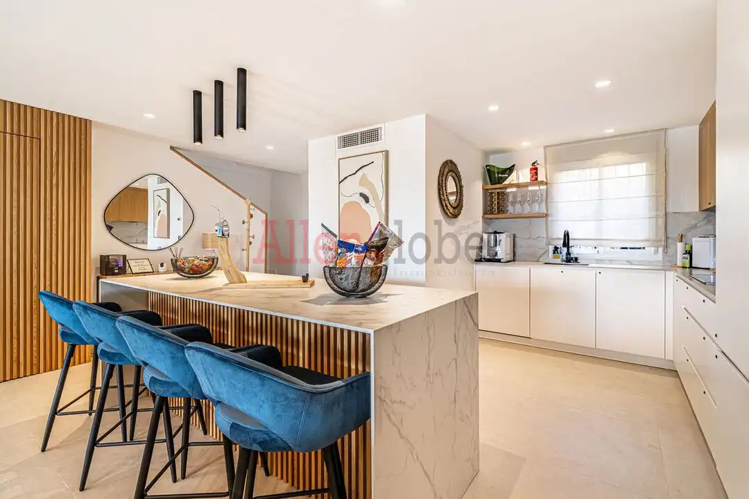 Cocina de Casa adosada en venta en Estepona con Aire acondicionado, Calefacción y Jardín privado