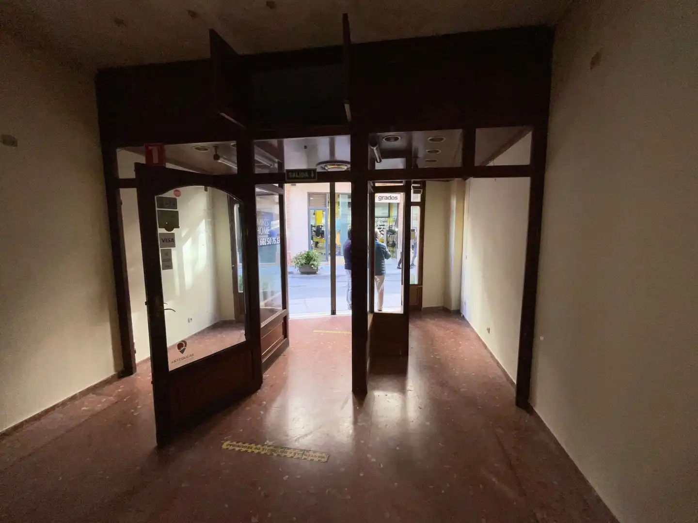 Local comercial en alquiler en Centro, imagen 2
