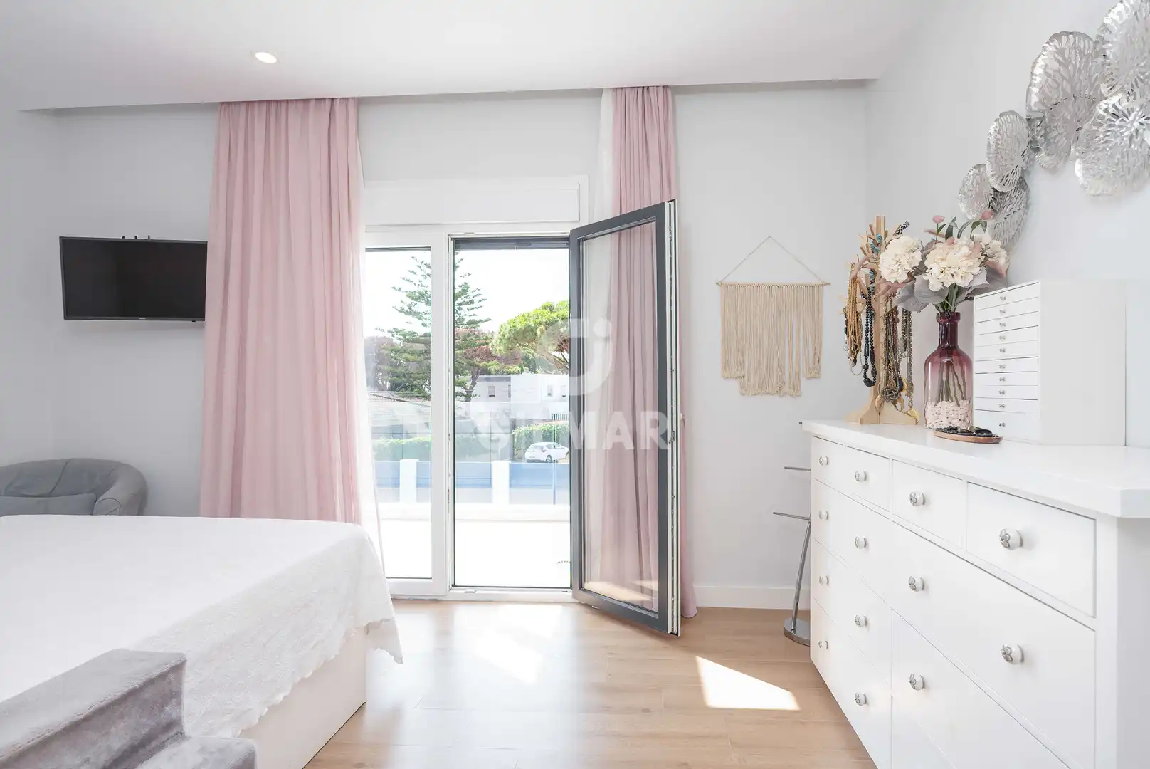 Bedroom of Houses for sale in El Puerto de Santa María  with Heating, Private garden and Swimming Pool
