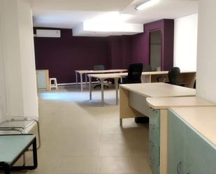 Office to rent in  Lleida Capital  with Air Conditioner and Furnished