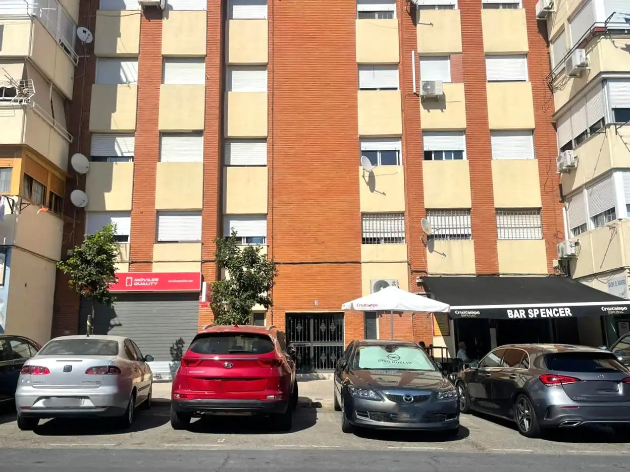 Vista exterior de Pis en venda en Huelva