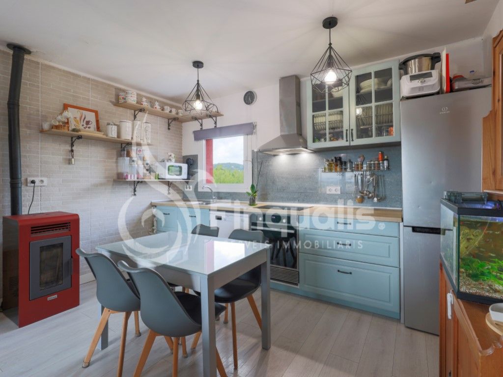 Kitchen of House or chalet for sale in Santa Eulàlia de Ronçana  with Air Conditioner and Heating
