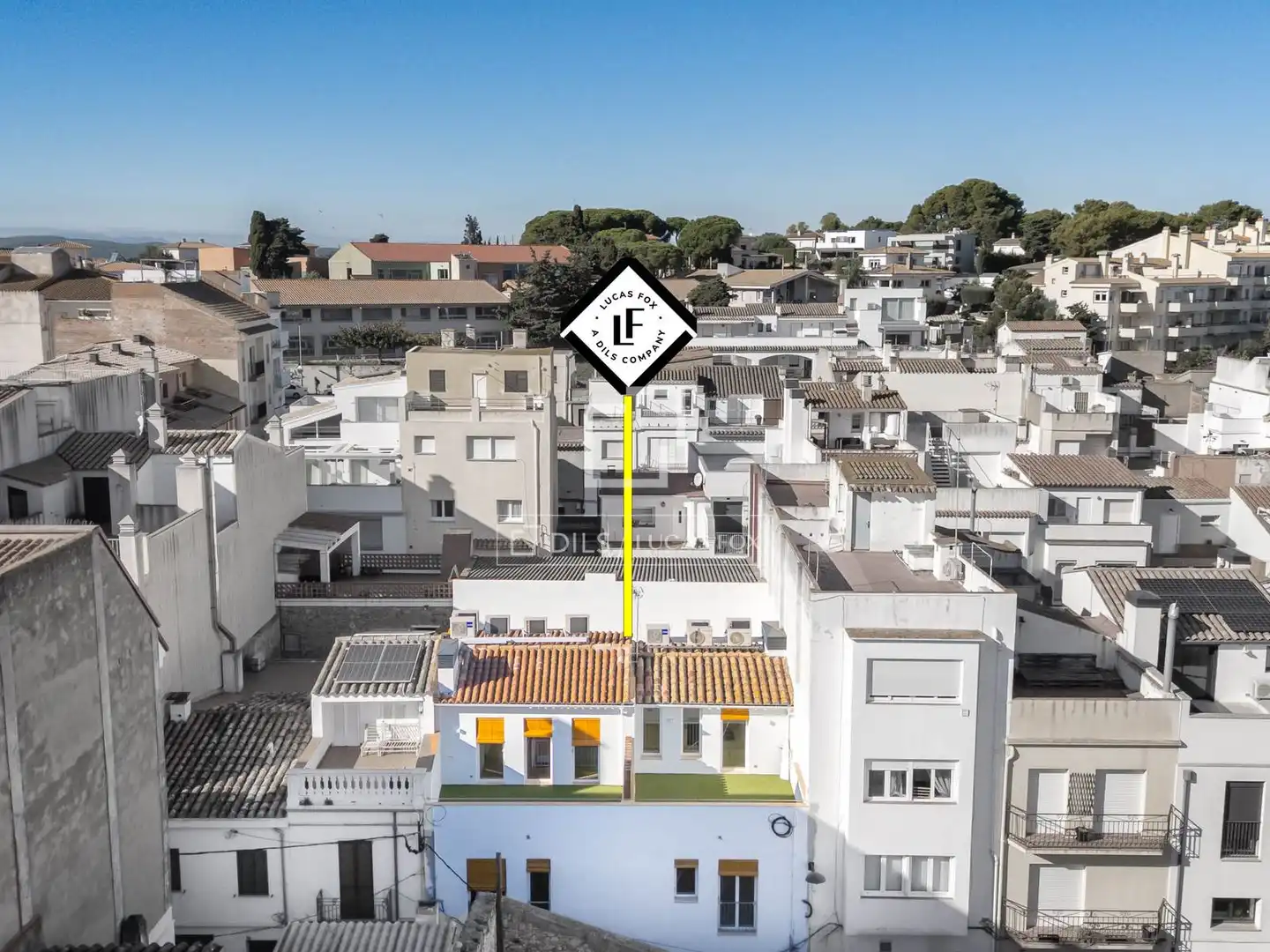 Vista exterior de Casa o xalet en venda en L'Escala amb Aire condicionat, Calefacció i Terrassa