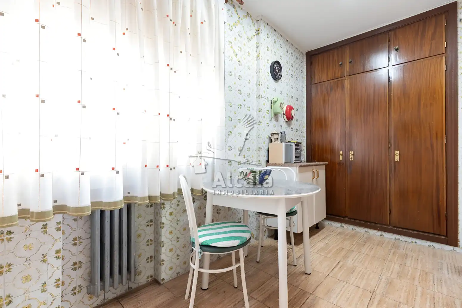 Habitación de Piso en venta en Alcalá de Henares con Calefacción, Jardín privado y Parquet