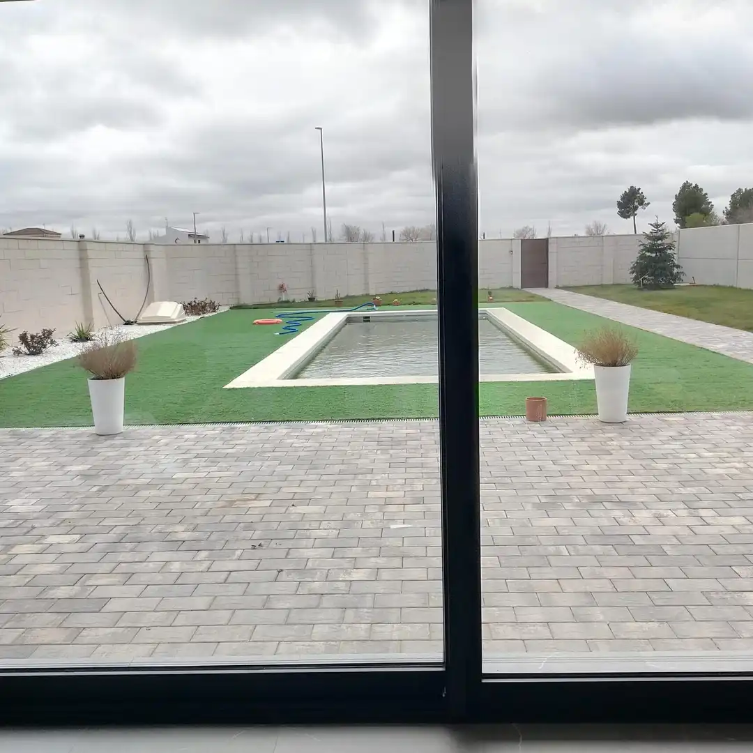 Piscina de Casa o xalet en venda en Albacete amb Aire condicionat, Calefacció i Jardí privat