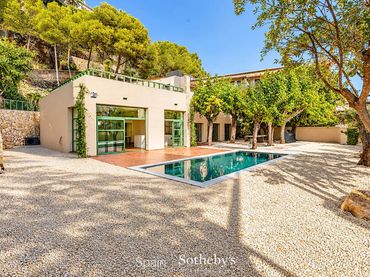 Haus mit Pool zum Verkauf in El Poal