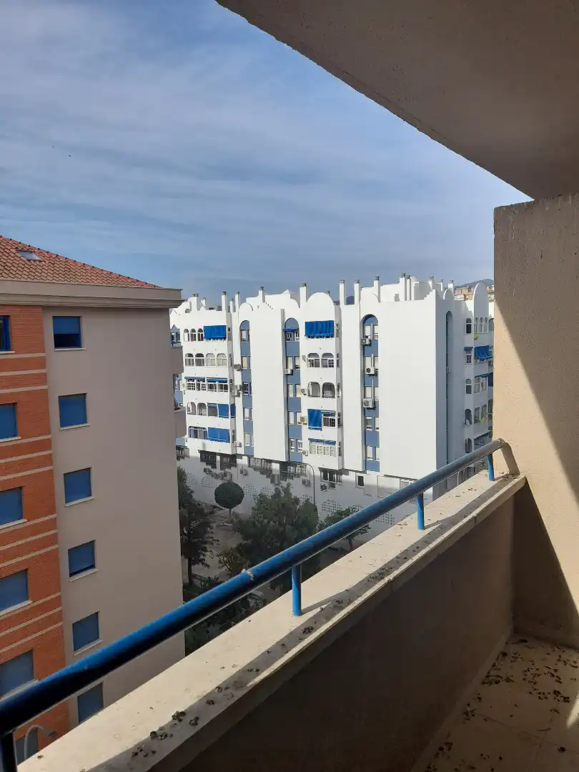 Vista exterior de Pis en venda en Carretera de Cádiz