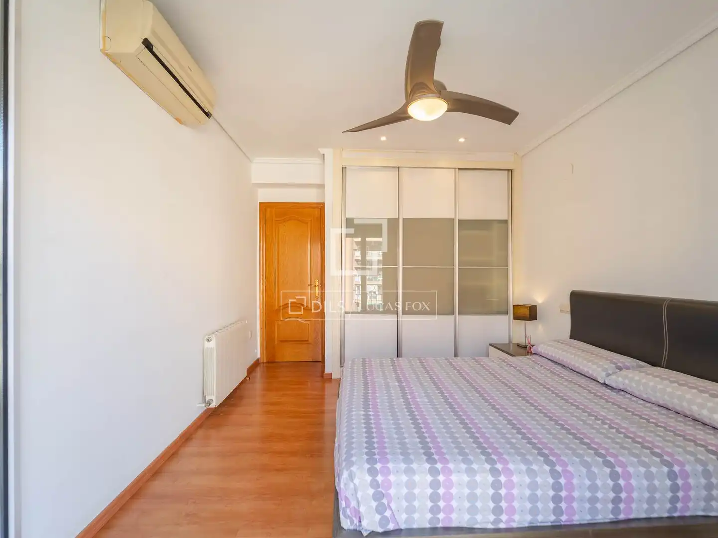 Habitación de Piso en venta en Valencia con Calefacción, Parquet y Amueblado